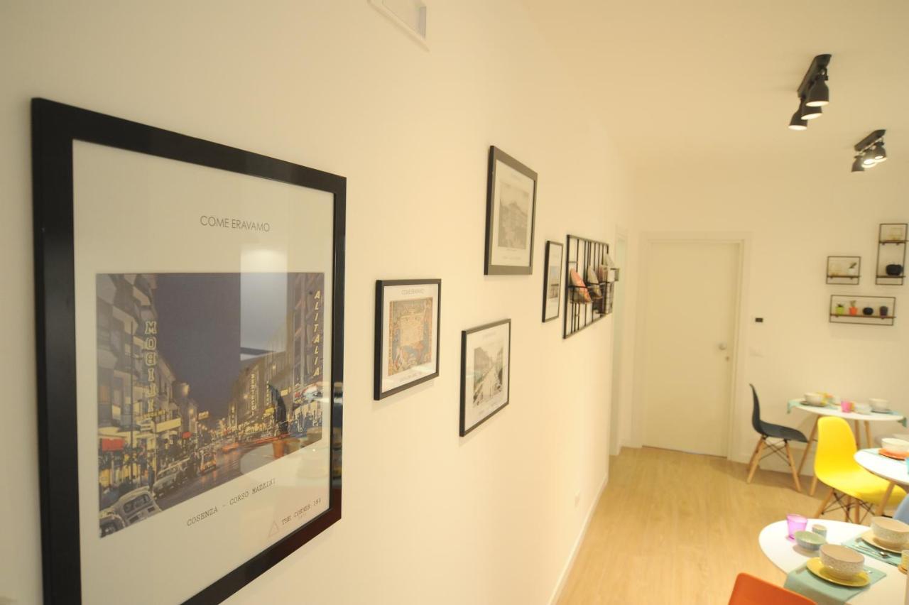 The Corner 180 Suite Cosenza Dış mekan fotoğraf