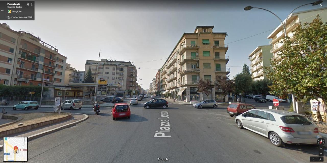 The Corner 180 Suite Cosenza Dış mekan fotoğraf